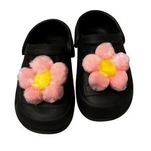 Black clog Shoes with Pink Flower Accent. NWOT
Handmade. Little kid size 7